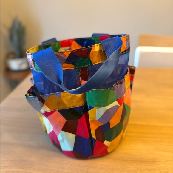 Vera Bradley Handbags - Vera Bradley Pop Art Color Bright Shower Caddy